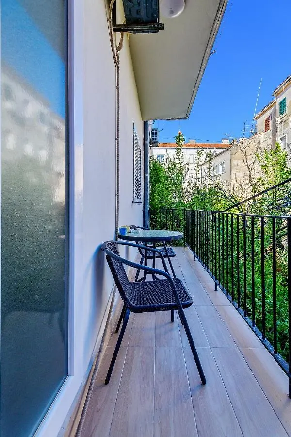 Modern Apartment Old Town - Zadar