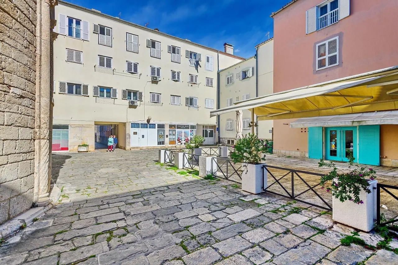 Modern Apartment Old Town - Zadar